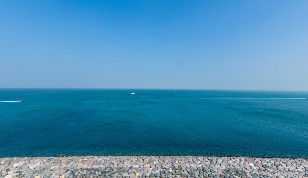 Beachfront Luxury Living | 4BR+M at Palm Jumeirah-4