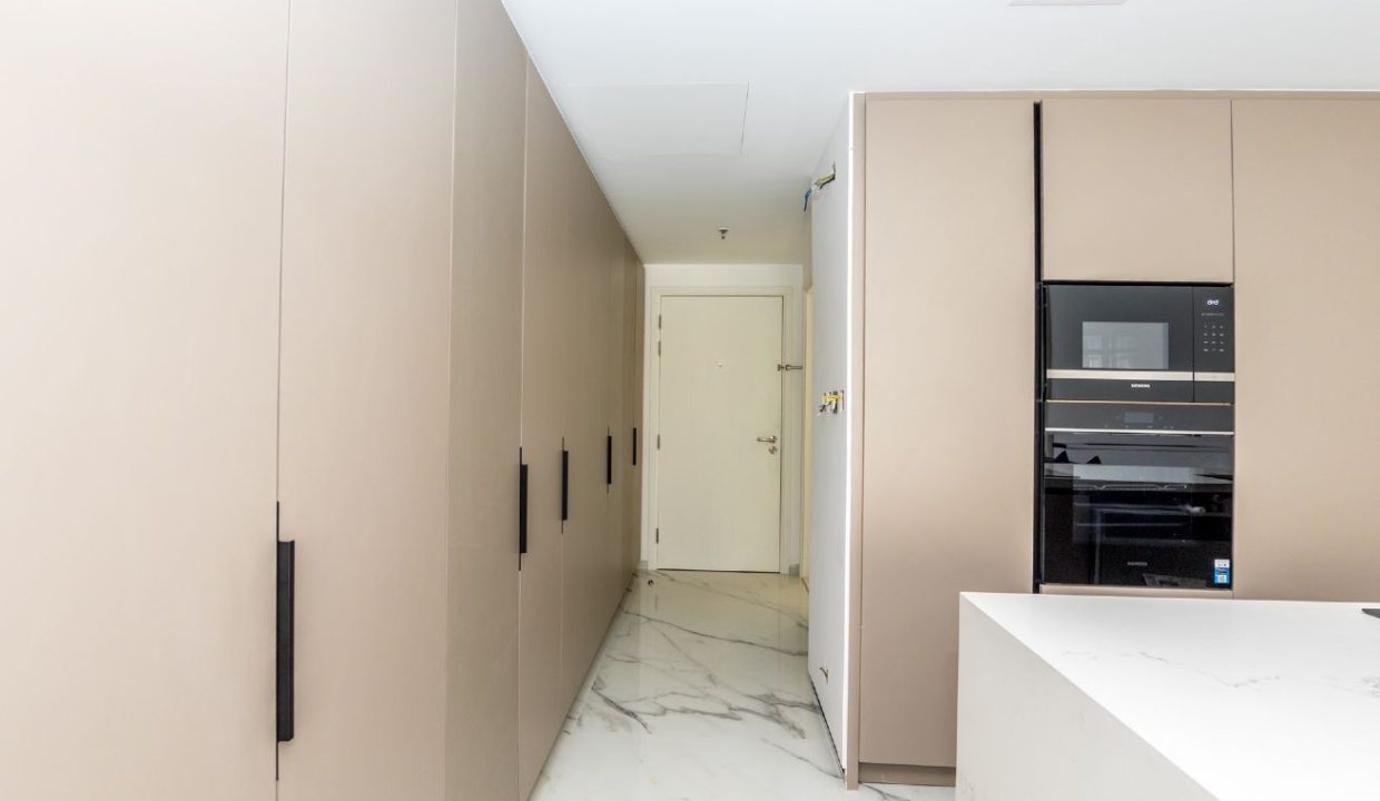 Fully Upgraded Studio for Rent in Manara 1-7