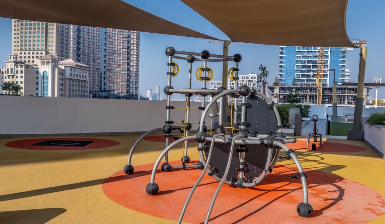 Stunning Studio in Fawad Azizi |partial Canal view-12