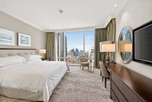 Luxurious 4BR +Maid |Burj Khalifa & Fountain Views-17