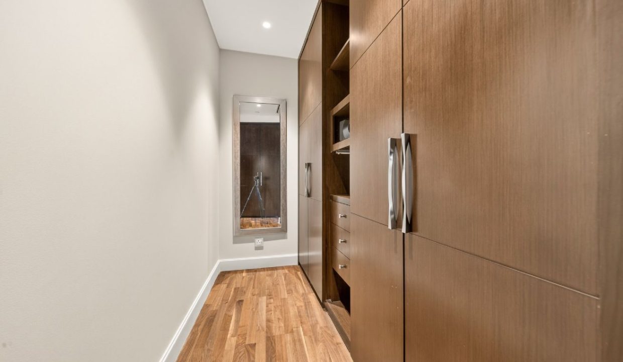 Luxurious 4BR +Maid |Burj Khalifa & Fountain Views-4