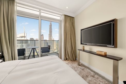 Luxurious 4BR +Maid |Burj Khalifa & Fountain Views-5