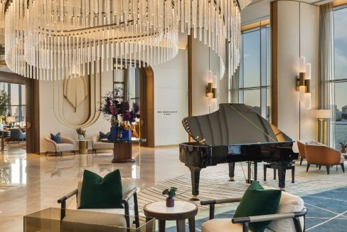 Spacious 2BR Front water View in Creek Waters 2-3