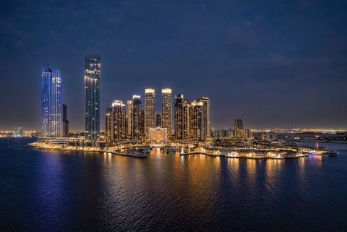 Spacious 2BR Front water View in Creek Waters 2-7