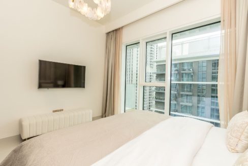 Luxury 1BR Furnished | Sea View | Grand View-11