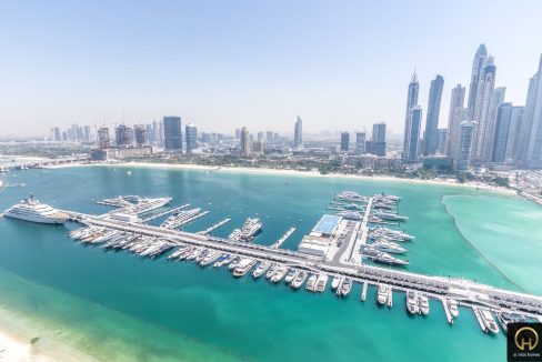 Luxurious 3BR | High Floor | Marina Skyline View-19