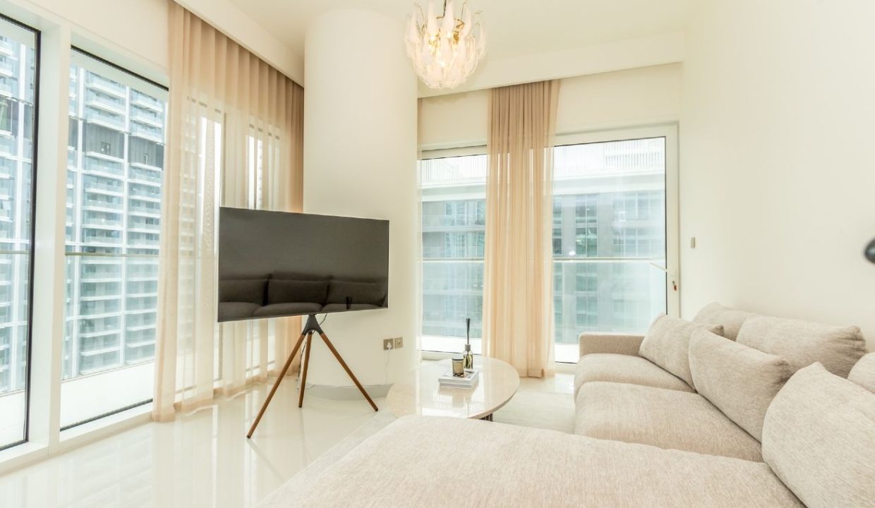 Luxury 1BR Furnished | Sea View | Grand View-5