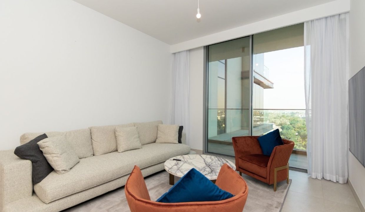 Fully Furnished 1BR in Ellington House-1