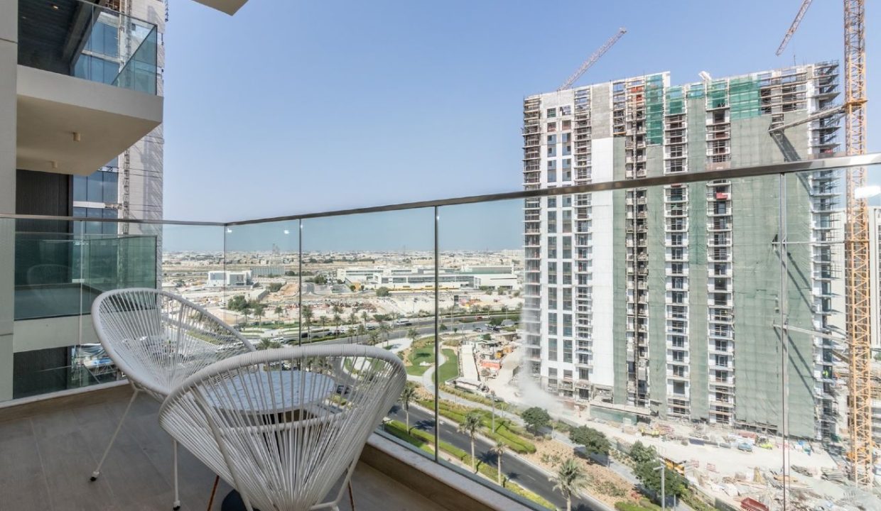 Stylish 1-Bedroom Apartment | Ellington House-11