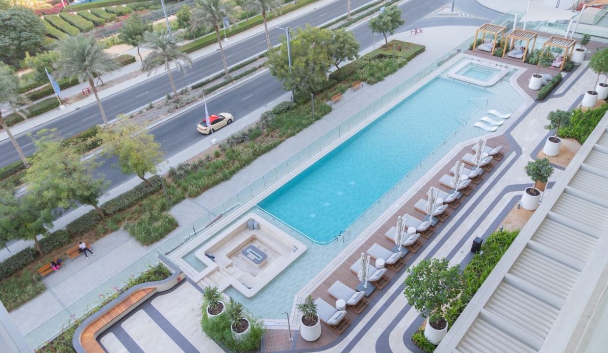 Fully Furnished 1BR in Ellington House-10