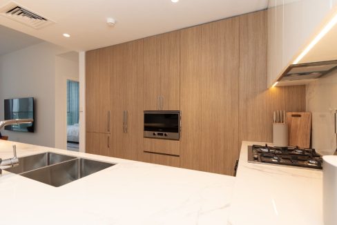 Fully Furnished 1BR in Ellington House-3