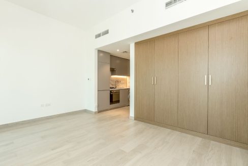 Stunning Studio in Fawad Azizi |partial Canal view-3