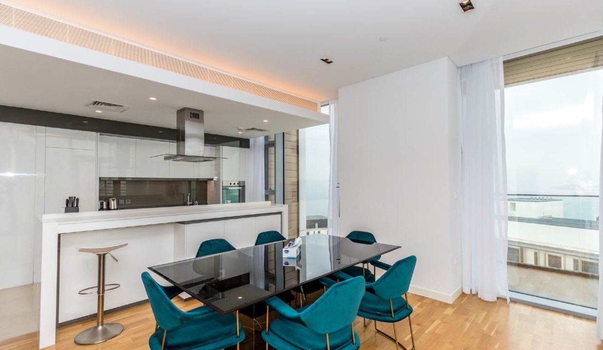 3 BR + M | Sea & Ain Dubai  View | Furnished-8