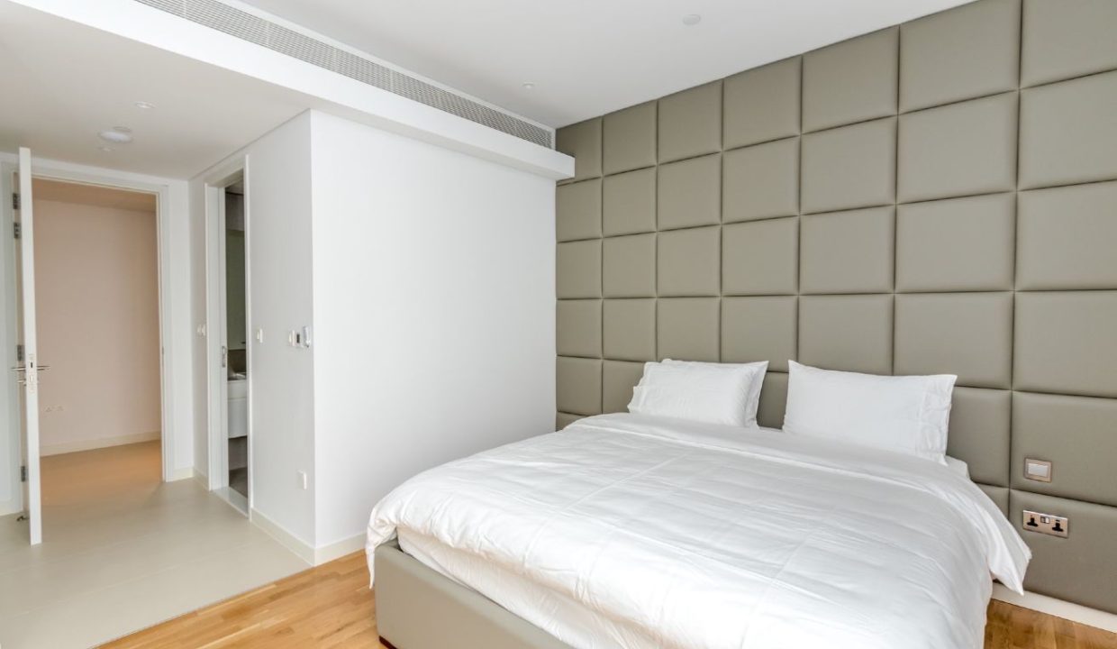 3 BR + M | Sea & Ain Dubai  View | Furnished-10