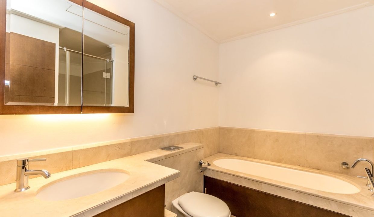 Charming 1BR South Ridge Apartment for Sale-14