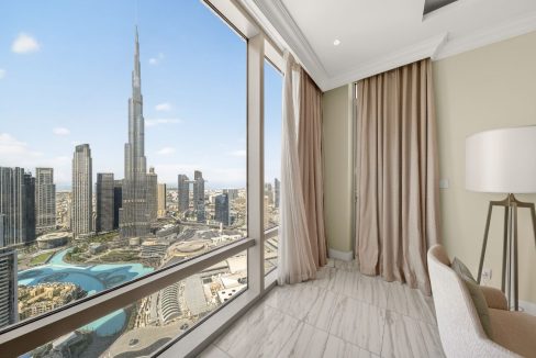 Luxurious 4BR +Maid |Burj Khalifa & Fountain Views-16