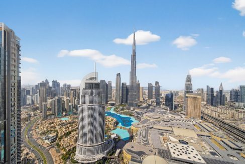 Luxurious 4BR +Maid |Burj Khalifa & Fountain Views-21