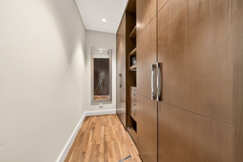 Luxurious 4BR +Maid |Burj Khalifa & Fountain Views-4