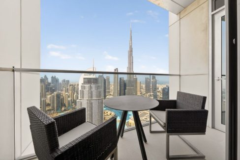 Luxurious 4BR +Maid |Burj Khalifa & Fountain Views-8