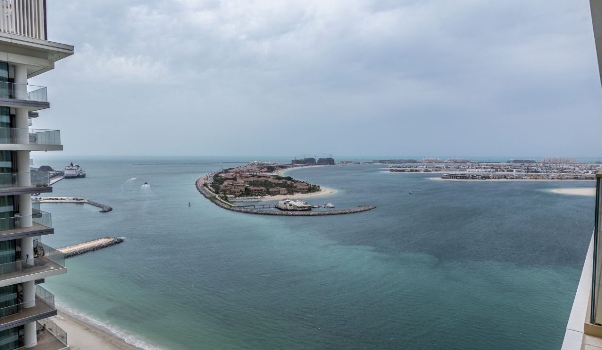 Luxury 1BR Furnished | Sea View | Grand View-15