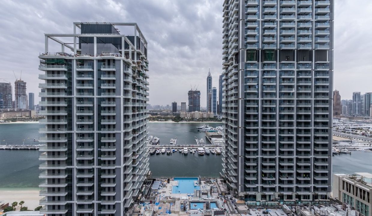 Luxury 1BR Furnished | Sea View | Grand View-17