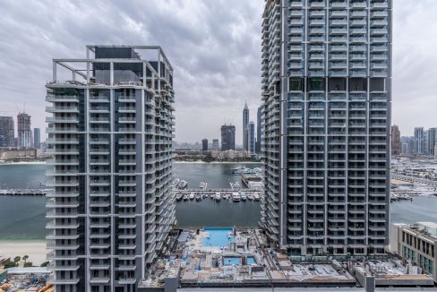 Luxury 1BR Furnished | Sea View | Grand View-17