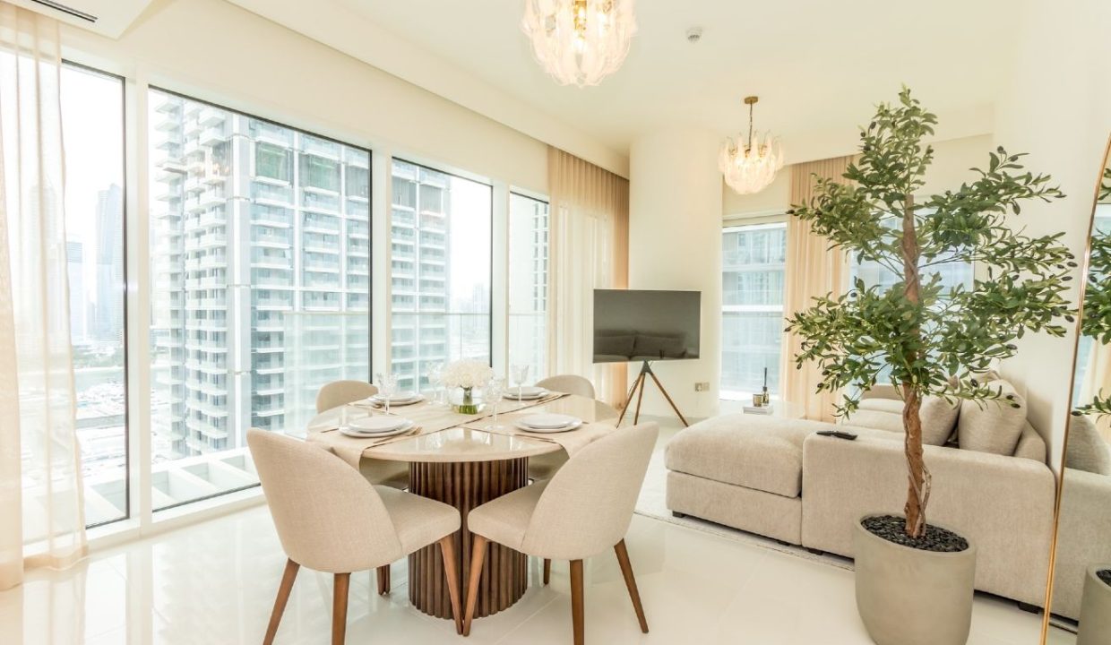 Luxury 1BR Furnished | Sea View | Grand View-4