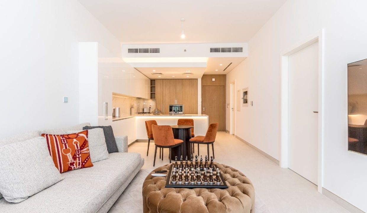 Stylish 1-Bedroom Apartment | Ellington House-1