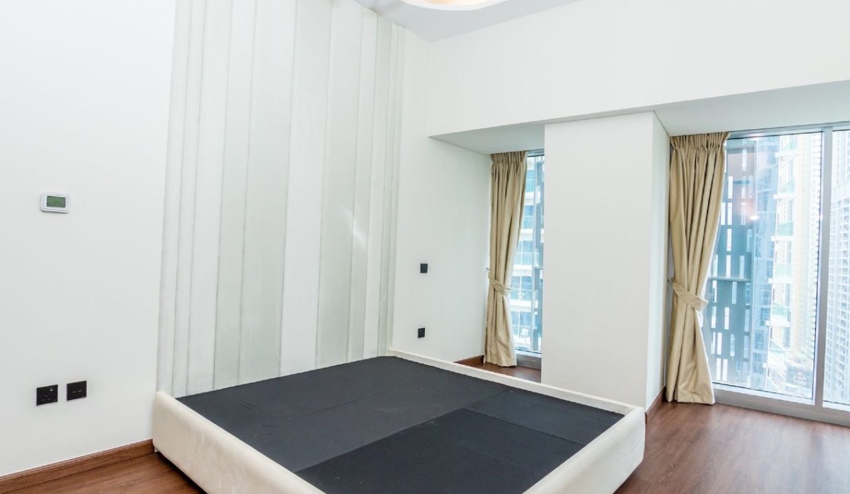 Stunning  2BR with Breathtaking Views-12