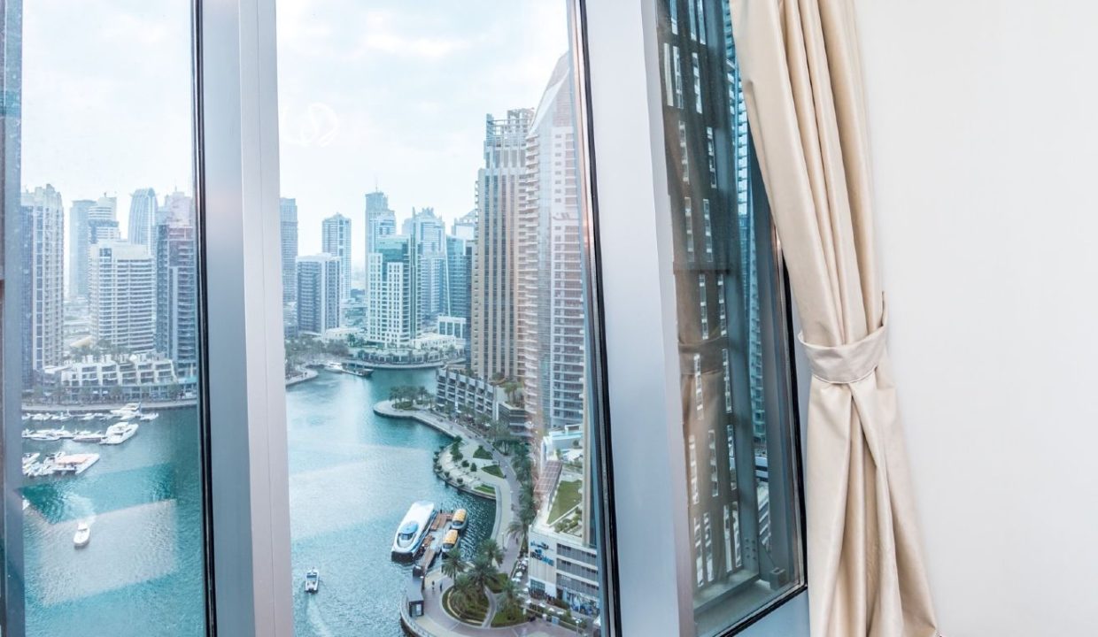 Stunning  2BR with Breathtaking Views-19