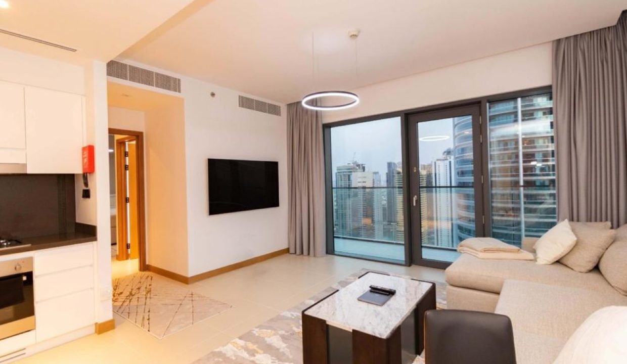 Elegant 1BR | Fully Furnished | Prime Location-1