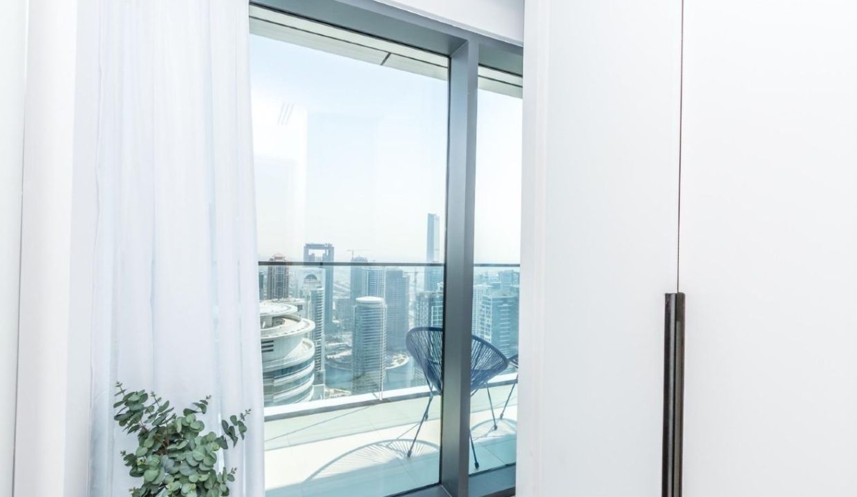 Exclusive  |  High-End 1BR | Vida Marina-10