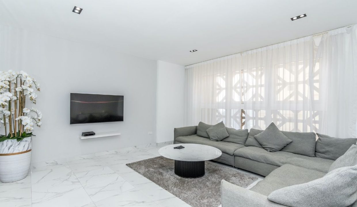 Upgraded | 2BR | Marina view at Murjan 1-1