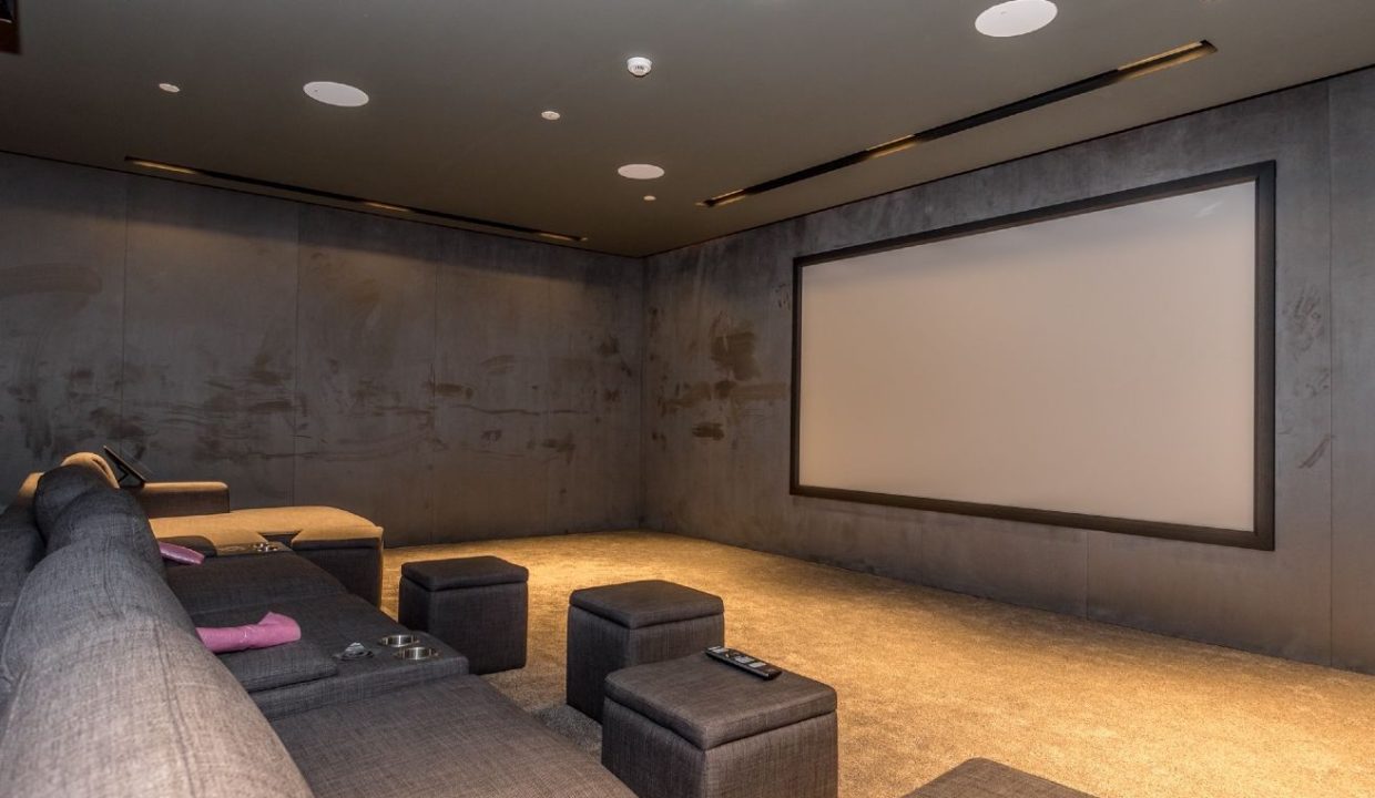 Cozy Studio With Huge Balcony | Park View-13