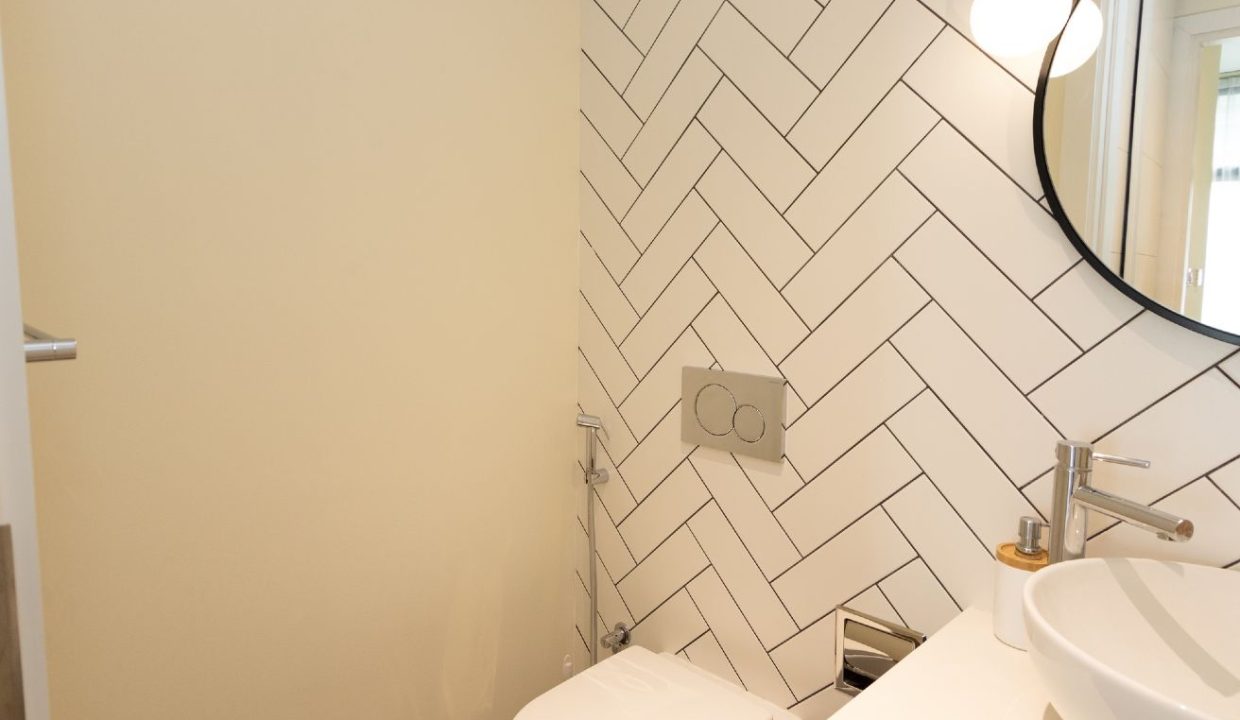 Modern 1-Bedroom Apartment in Belgravia 2-15