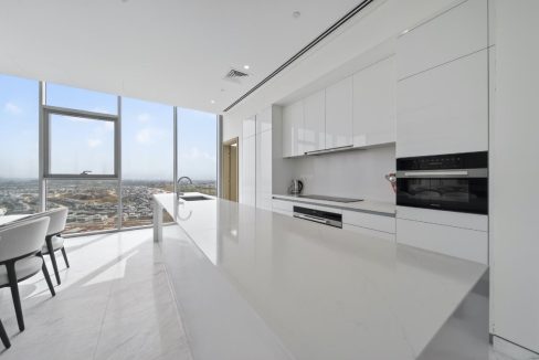 Elegant 4BR Penthouse with Panoramic Lagoon View-17