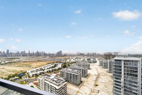 Elegant 4BR Penthouse with Panoramic Lagoon View-24