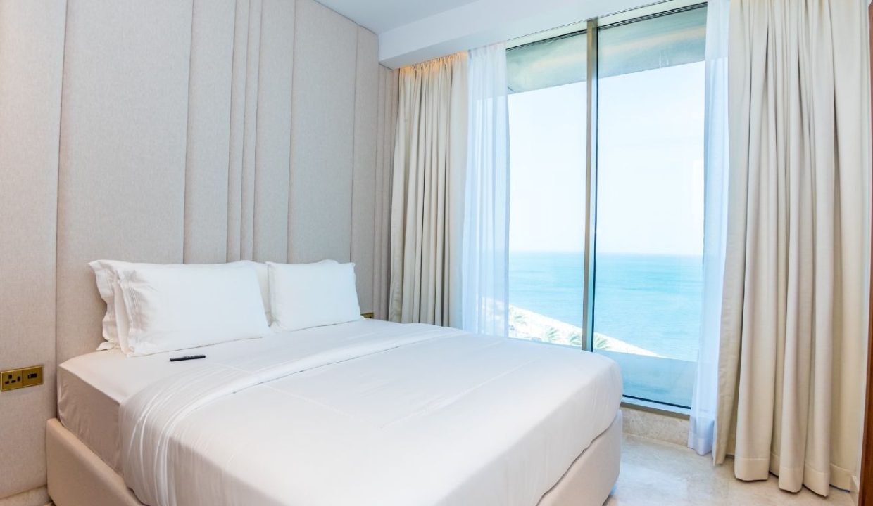 Beachfront Luxury Living | 4BR+M at Palm Jumeirah-10