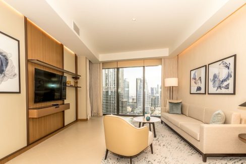 Luxury 3BR + Maid | Fully Furnished | Burj crown-11