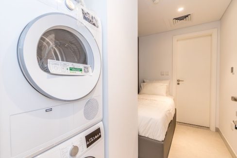 Elegant 3-Bedroom Apartment in Ellington House-20