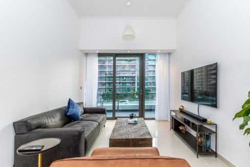Vacant I Fully Furnished I Upgraded 2 Bed-12