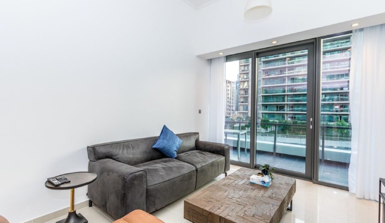 Vacant I Fully Furnished I Upgraded 2 Bed-13