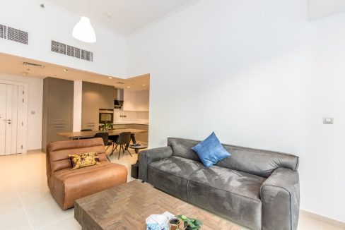 Vacant I Fully Furnished I Upgraded 2 Bed-15
