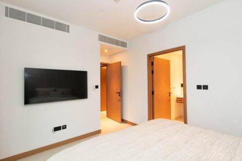 Elegant 1BR | Fully Furnished | Prime Location-19