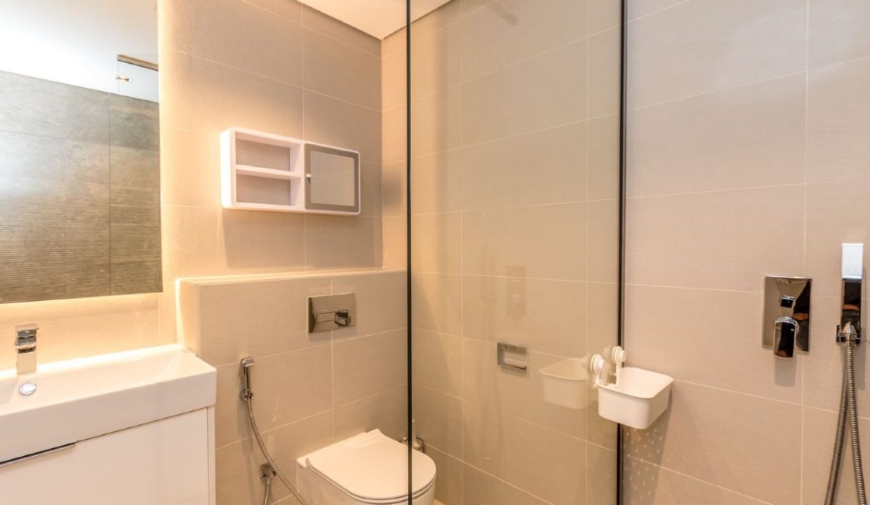 Vacant I Fully Furnished I Upgraded 2 Bed-21