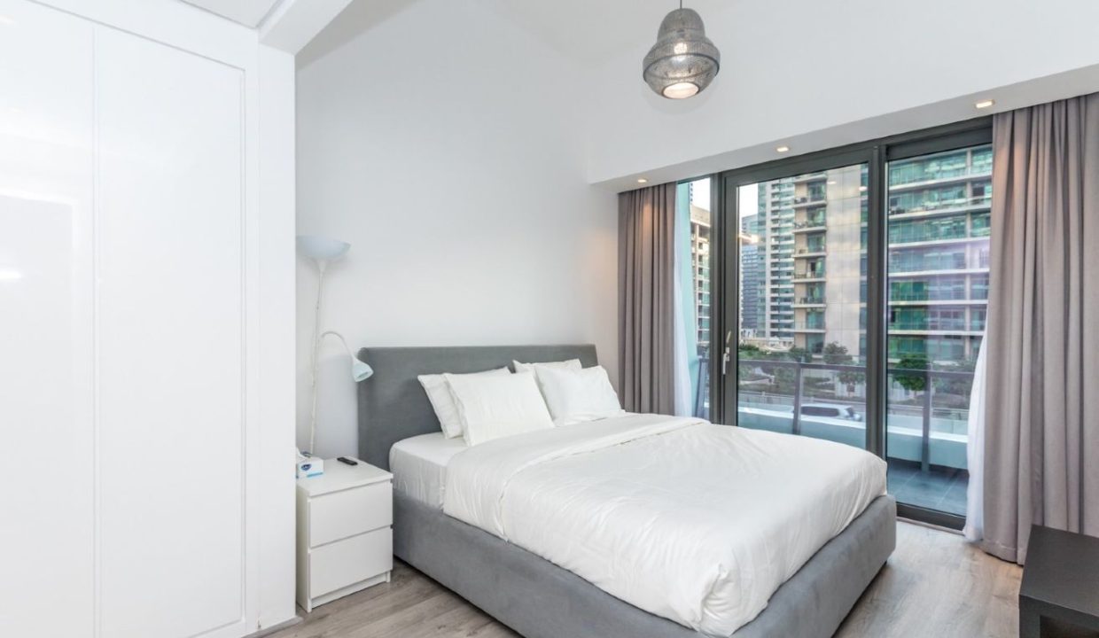 Vacant I Fully Furnished I Upgraded 2 Bed-4