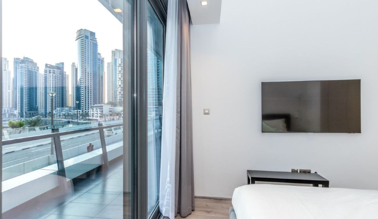 Vacant I Fully Furnished I Upgraded 2 Bed-6