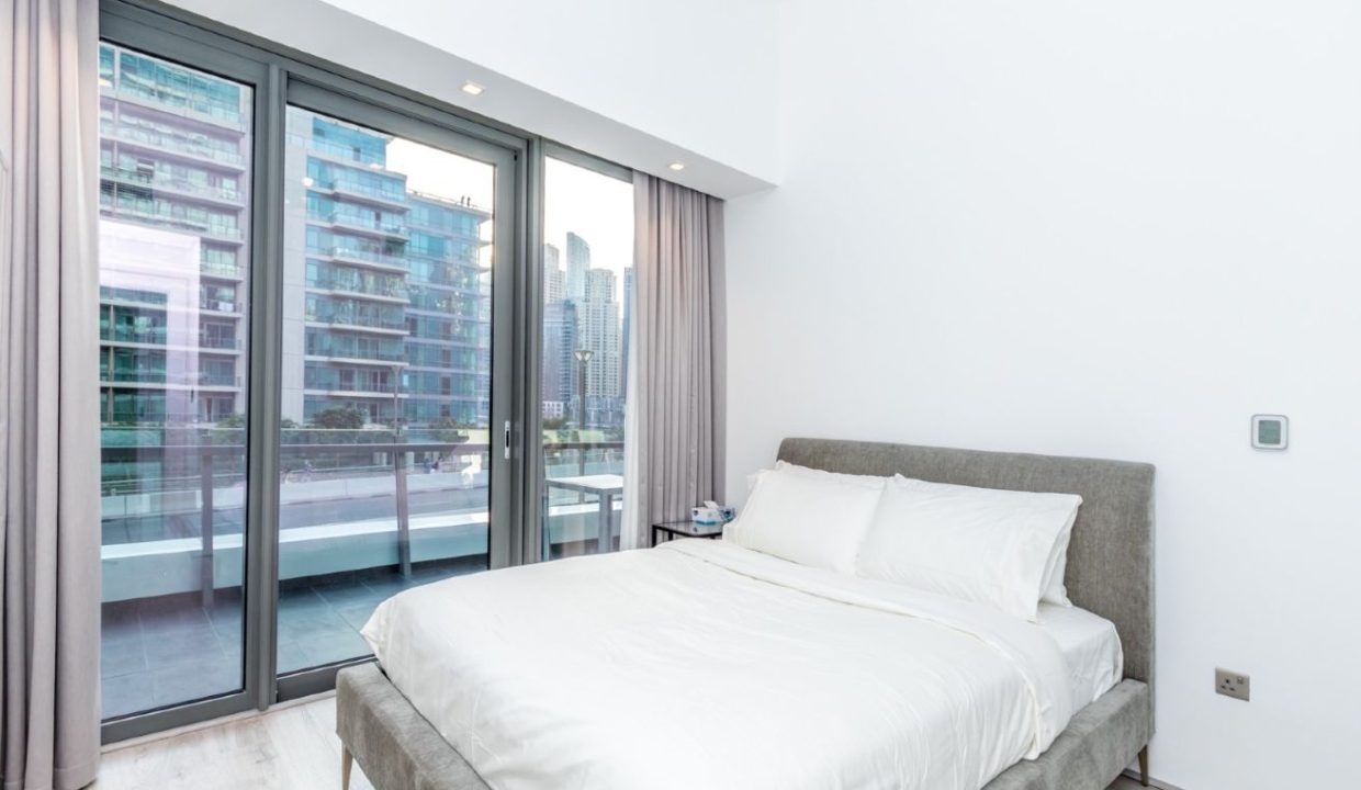 Vacant I Fully Furnished I Upgraded 2 Bed-7