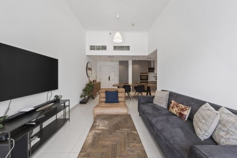 Vacant I Fully Furnished I Upgraded 2 Bed-7