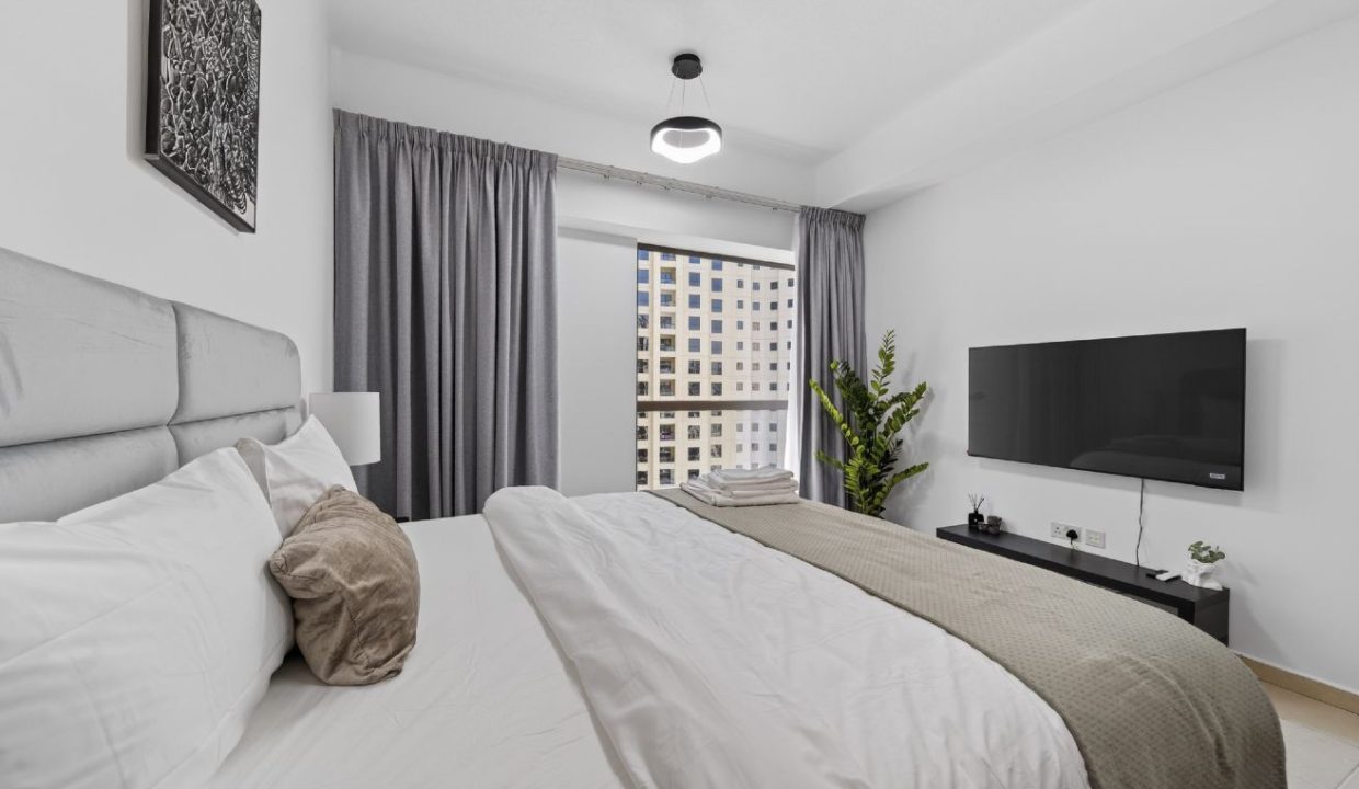 Spacious Furnished 3-Bedroom Apartment in Sadaf 1-13